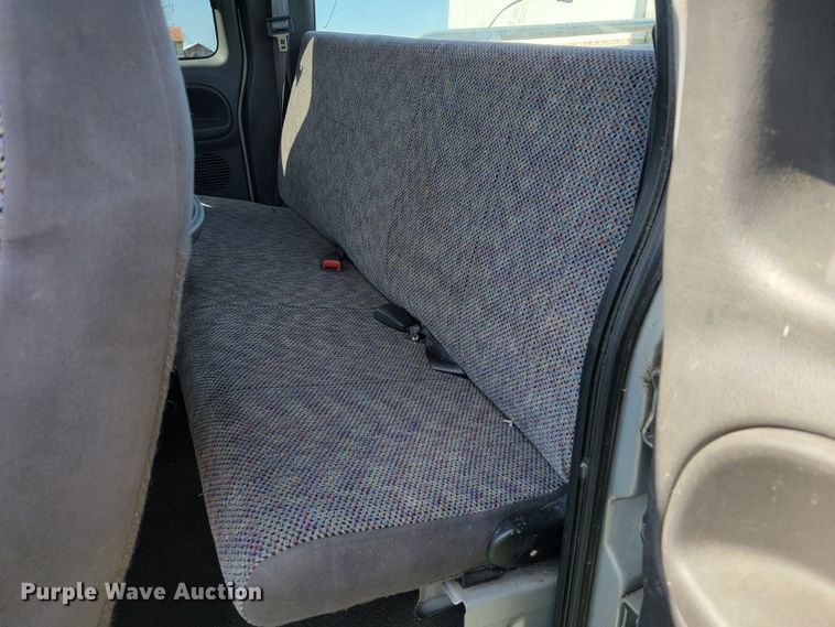 image for item JL9341 1998 Dodge Ram 1500  Quad Cab pickup truck