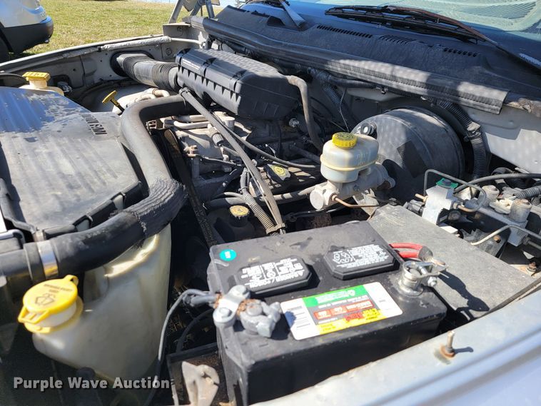 image for item JL9341 1998 Dodge Ram 1500  Quad Cab pickup truck