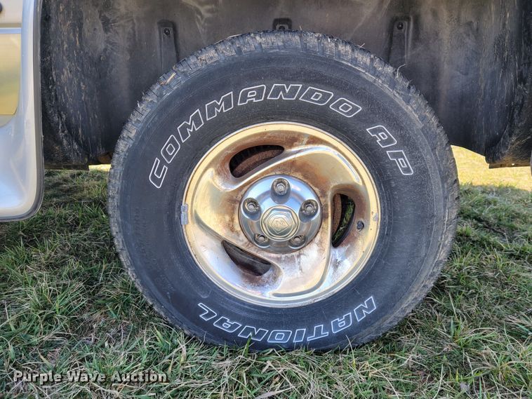 image for item JL9341 1998 Dodge Ram 1500  Quad Cab pickup truck