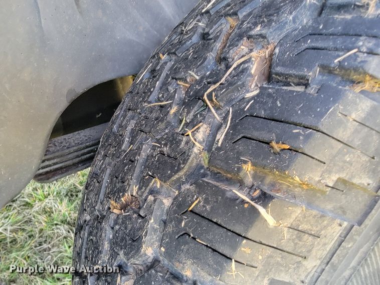 image for item JL9341 1998 Dodge Ram 1500  Quad Cab pickup truck