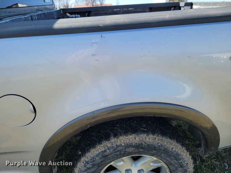 image for item JL9342 2003 Ford F150  SuperCrew pickup truck