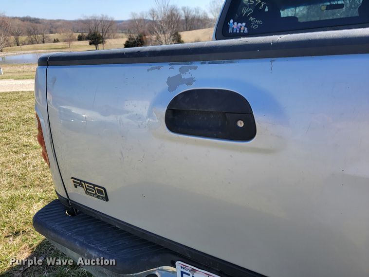 image for item JL9342 2003 Ford F150  SuperCrew pickup truck