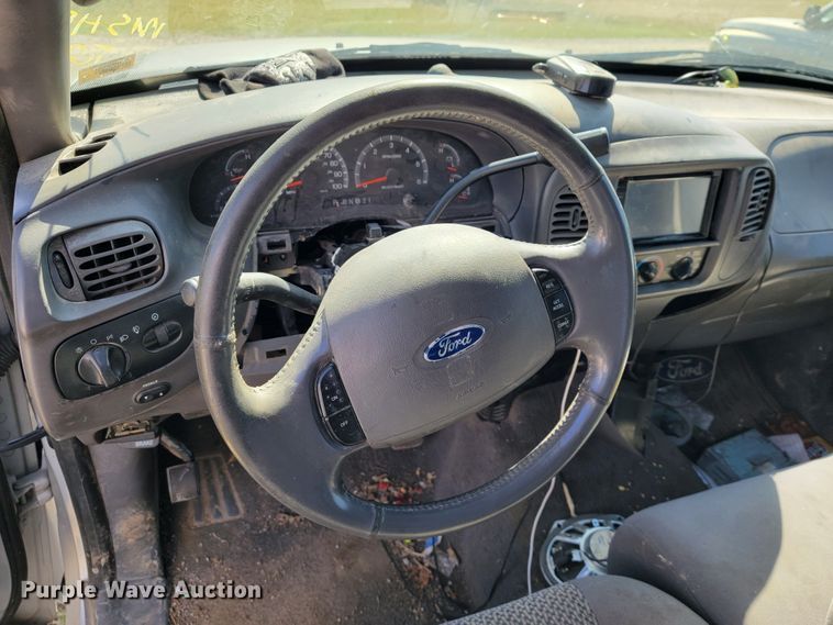 image for item JL9342 2003 Ford F150  SuperCrew pickup truck