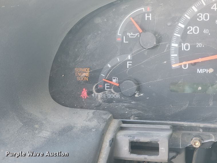 image for item JL9342 2003 Ford F150  SuperCrew pickup truck