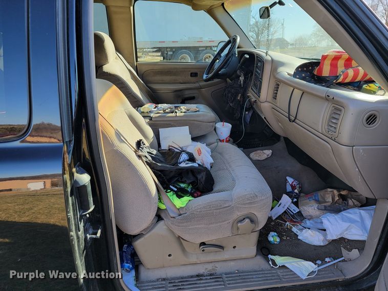 image for item JL9346 2002 Chevrolet Silverado 1500  Ext. Cab pickup truck