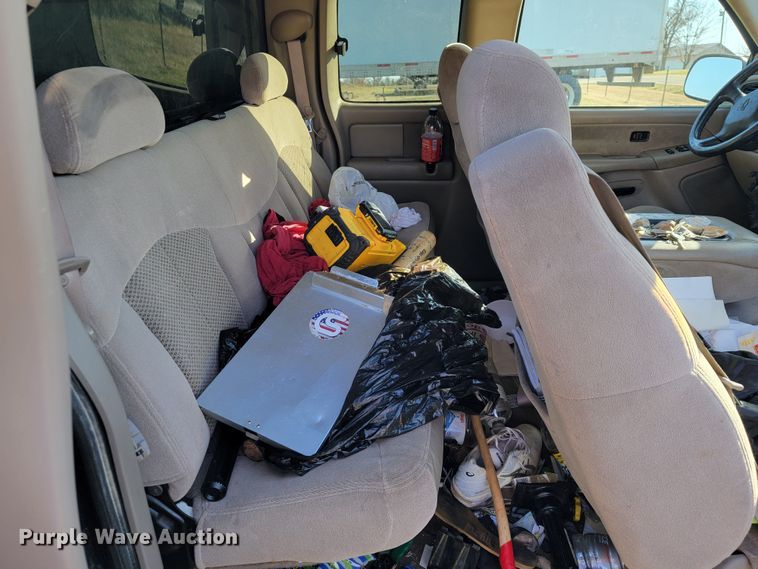 image for item JL9346 2002 Chevrolet Silverado 1500  Ext. Cab pickup truck