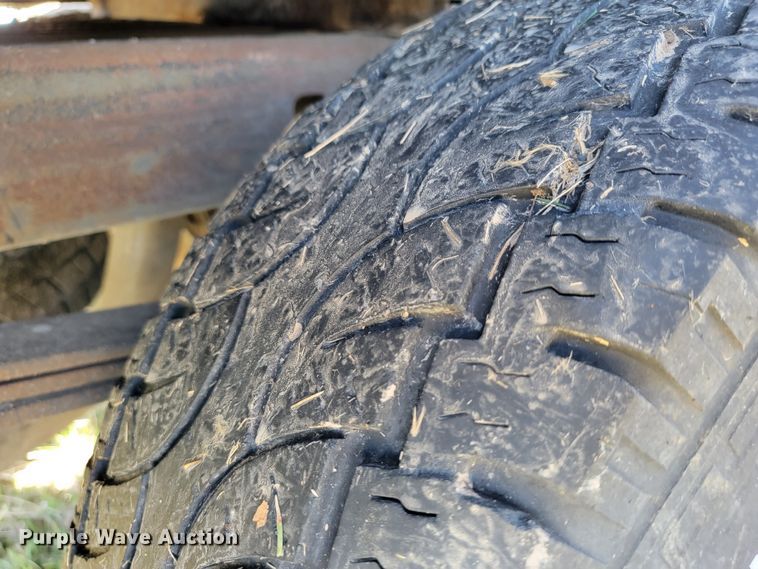 image for item JL9346 2002 Chevrolet Silverado 1500  Ext. Cab pickup truck