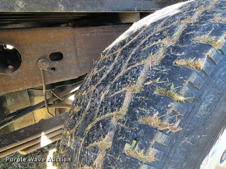 image for item JL9346 2002 Chevrolet Silverado 1500  Ext. Cab pickup truck