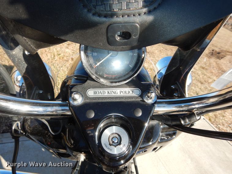 image for item JR9012 2007 Harley Davidson Road King Police  motorcycle