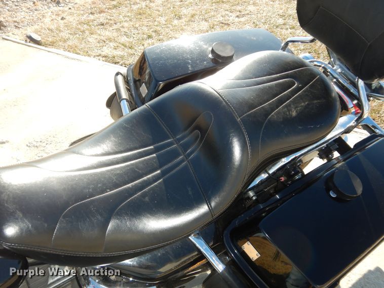 image for item JR9012 2007 Harley Davidson Road King Police  motorcycle