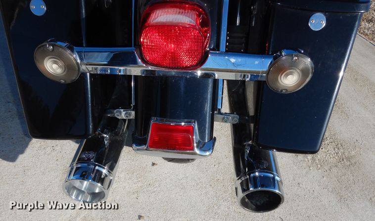 image for item JR9012 2007 Harley Davidson Road King Police  motorcycle