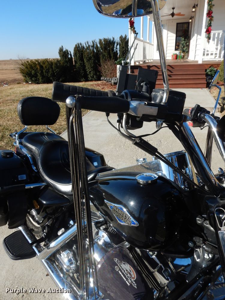 image for item JR9012 2007 Harley Davidson Road King Police  motorcycle