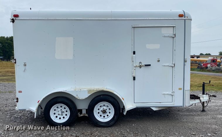 image for item JU9304 2001 S&H  enclosed cargo trailer