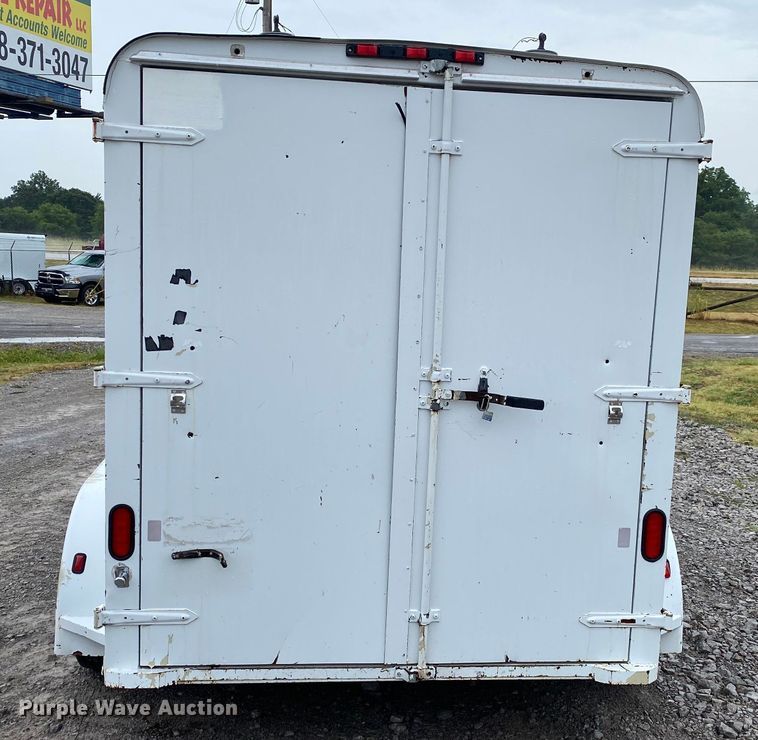 image for item JU9304 2001 S&H  enclosed cargo trailer