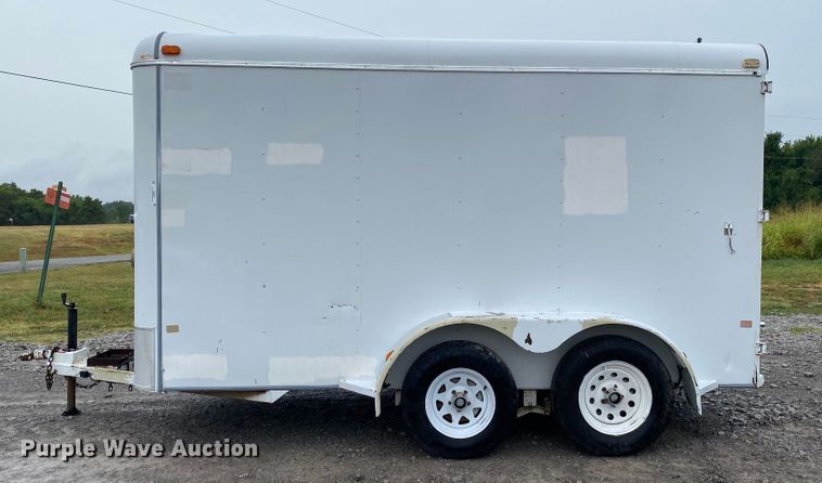 image for item JU9304 2001 S&H  enclosed cargo trailer