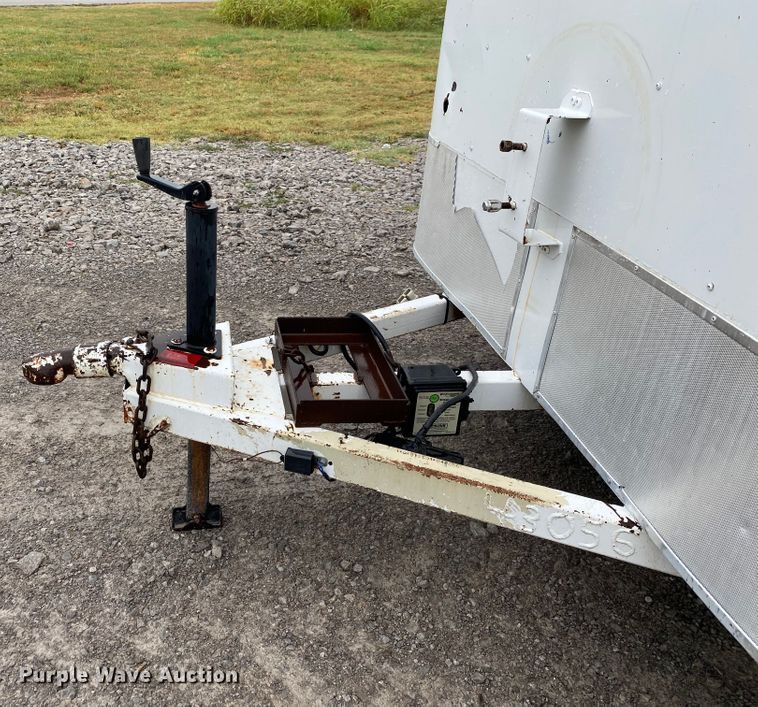 image for item JU9304 2001 S&H  enclosed cargo trailer