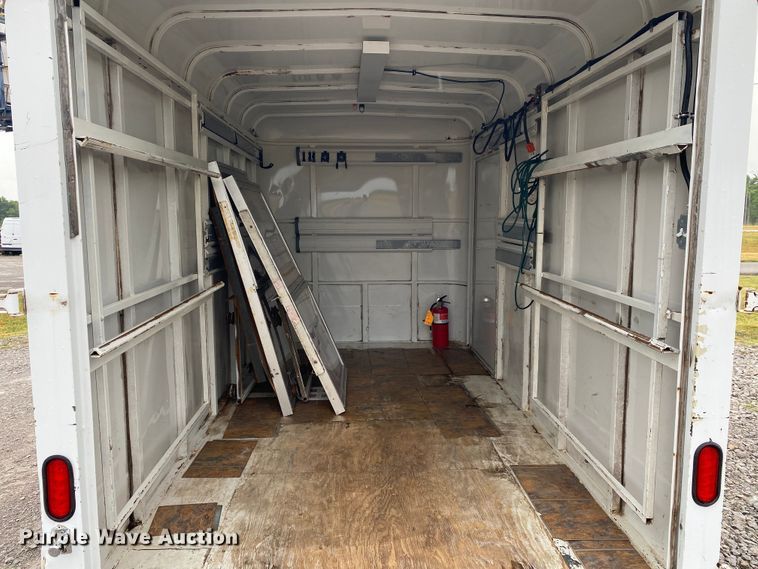 image for item JU9304 2001 S&H  enclosed cargo trailer