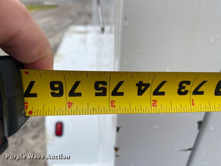 image for item JU9304 2001 S&H  enclosed cargo trailer