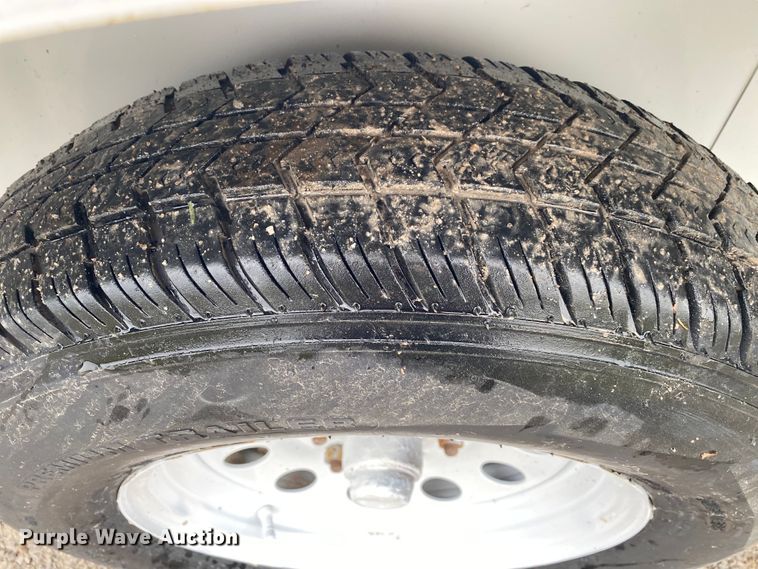 image for item JU9304 2001 S&H  enclosed cargo trailer