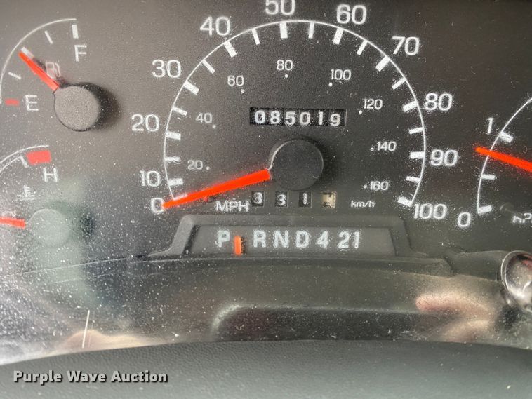 image for item JW9161 2008 Ford F650 Super Duty  flatbed truck