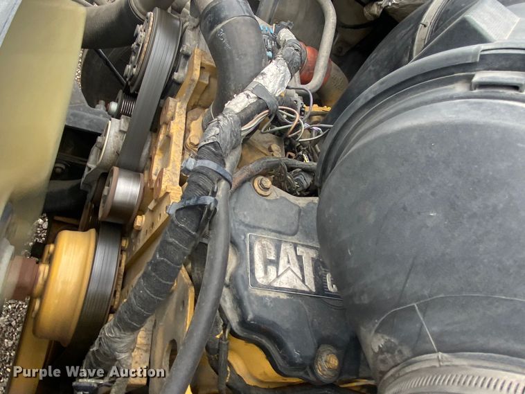 image for item JW9161 2008 Ford F650 Super Duty  flatbed truck