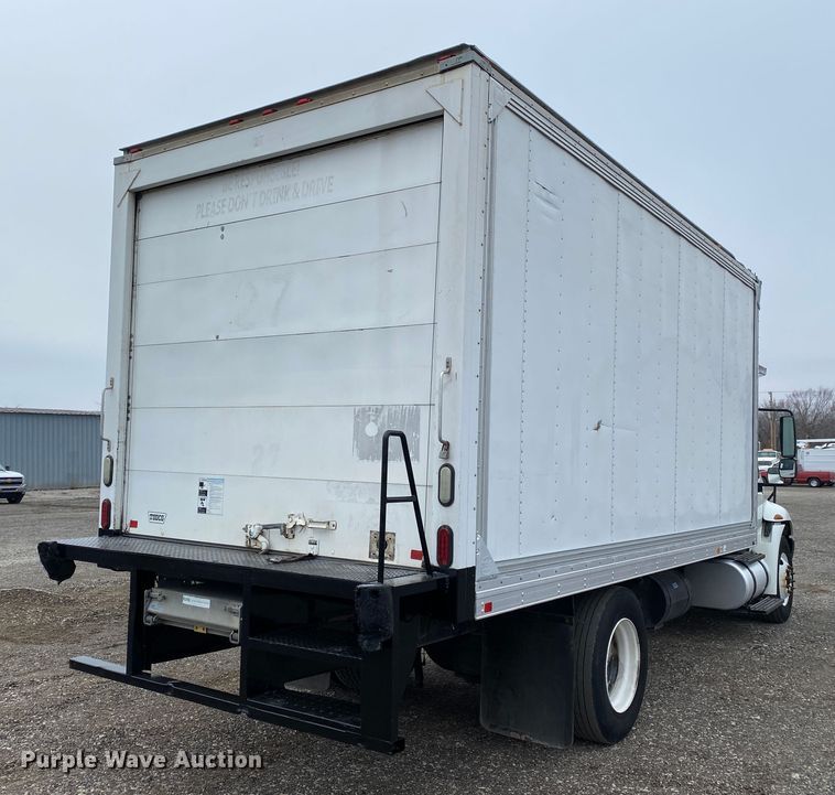 image for item JW9211 2014 International 4300  refrigerated truck