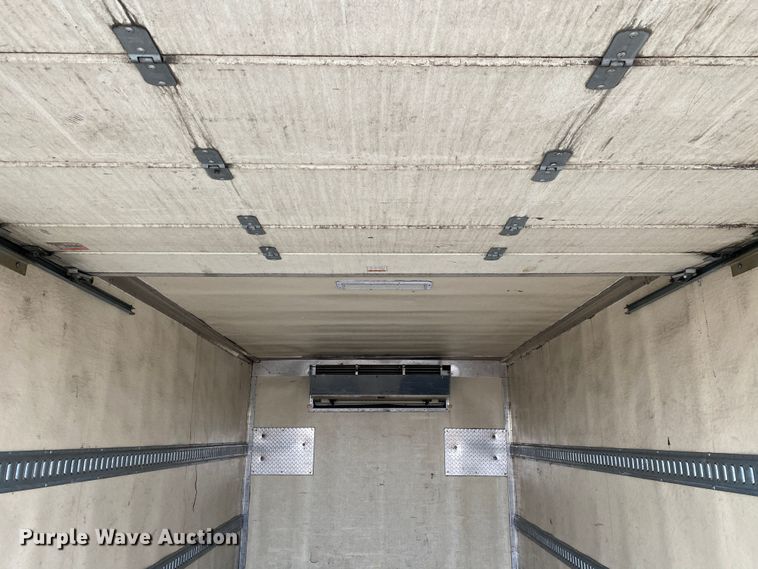 image for item JW9211 2014 International 4300  refrigerated truck