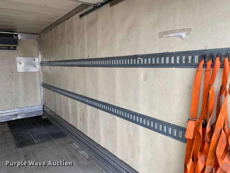 image for item JW9211 2014 International 4300  refrigerated truck