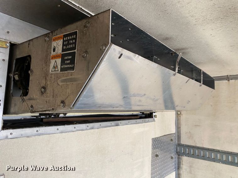 image for item JW9211 2014 International 4300  refrigerated truck