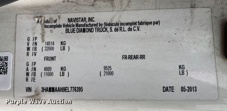 image for item JW9211 2014 International 4300  refrigerated truck