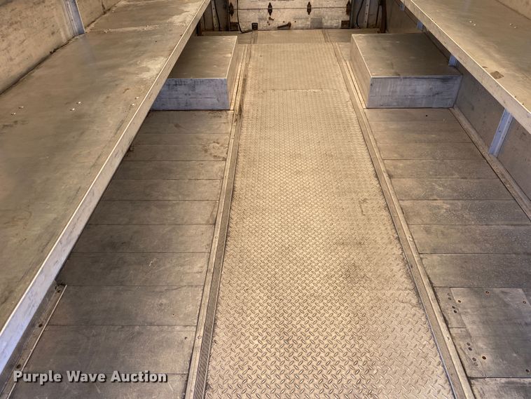 image for item JW9245 2007 Freightliner MT55  delivery van