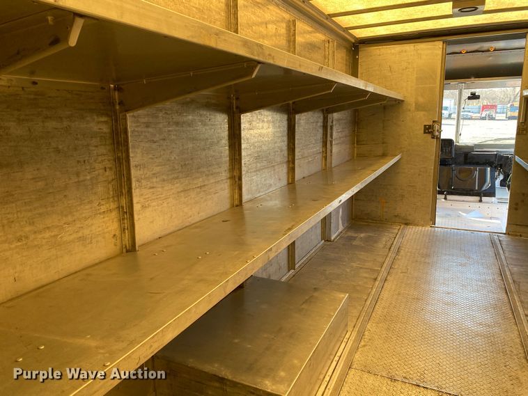 image for item JW9245 2007 Freightliner MT55  delivery van