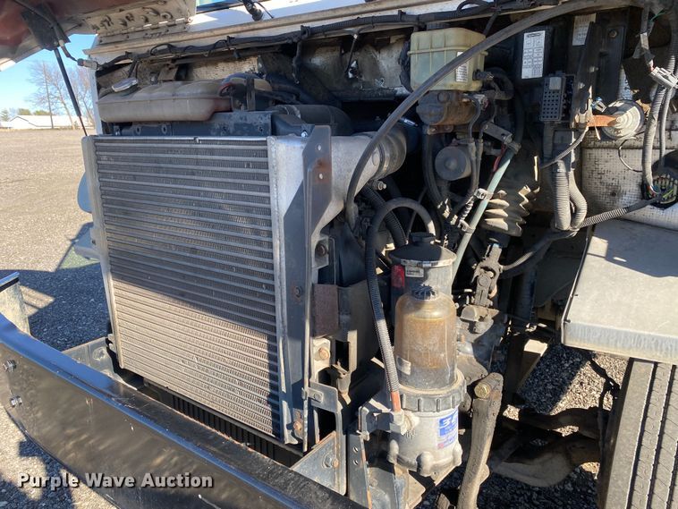 image for item JW9245 2007 Freightliner MT55  delivery van