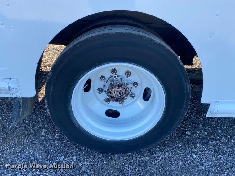 image for item JW9245 2007 Freightliner MT55  delivery van