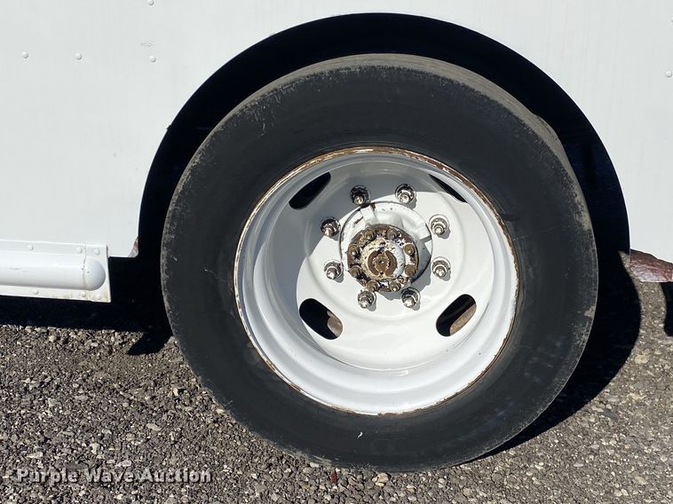 image for item JW9245 2007 Freightliner MT55  delivery van