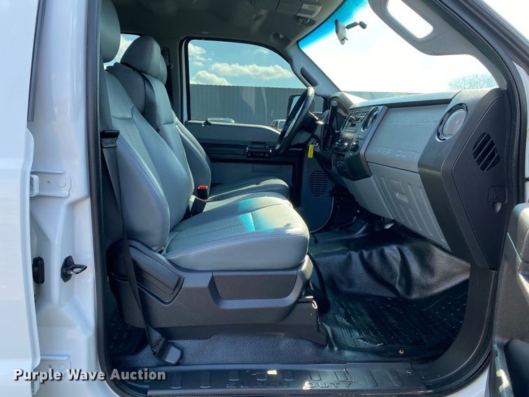 image for item KB9572 2012 Ford F550 Super Duty XL  Crew Cab utility / service truck