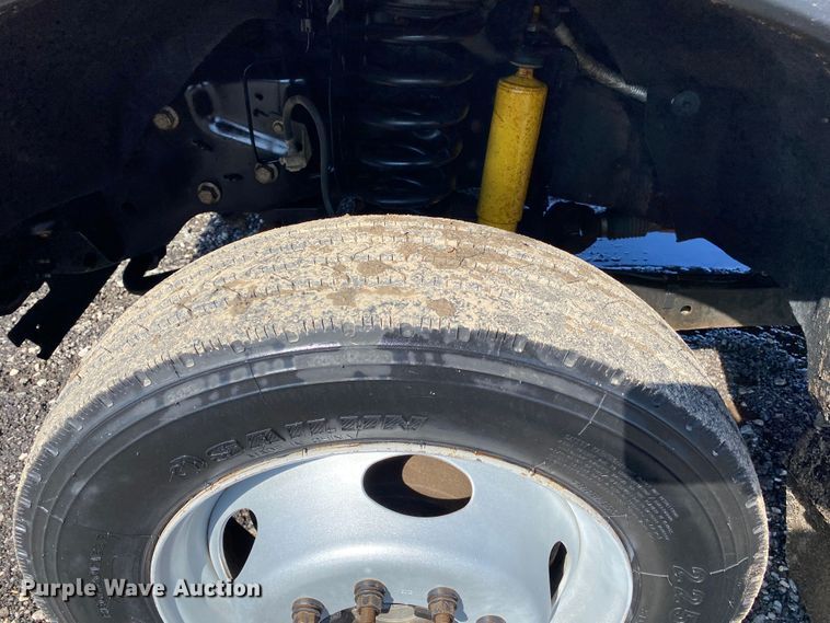 image for item KB9572 2012 Ford F550 Super Duty XL  Crew Cab utility / service truck