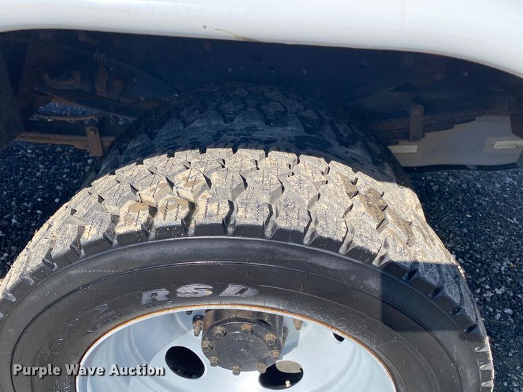 image for item KB9572 2012 Ford F550 Super Duty XL  Crew Cab utility / service truck