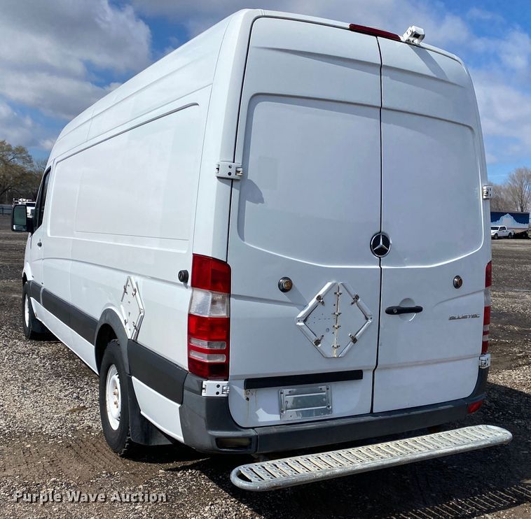 image for item KB9575 2014 Mercedes Benz Sprinter 2500  van