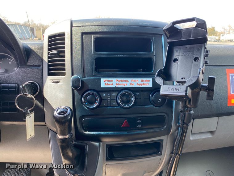 image for item KB9575 2014 Mercedes Benz Sprinter 2500  van