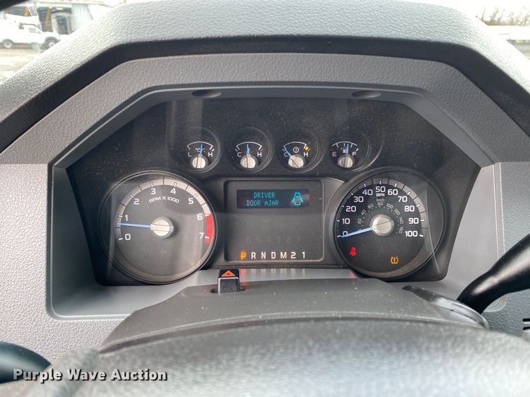 image for item KB9578 2014 Ford F250 Super Duty XL  Crew Cab pickup truck