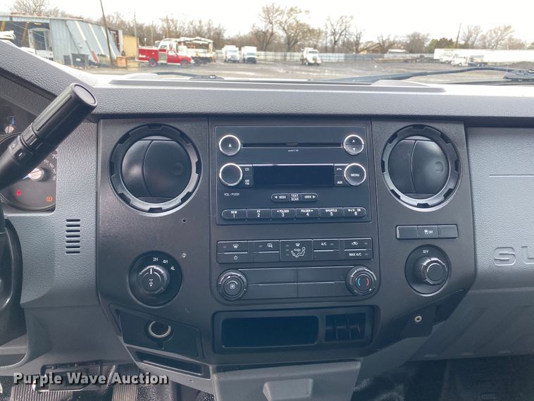 image for item KB9578 2014 Ford F250 Super Duty XL  Crew Cab pickup truck