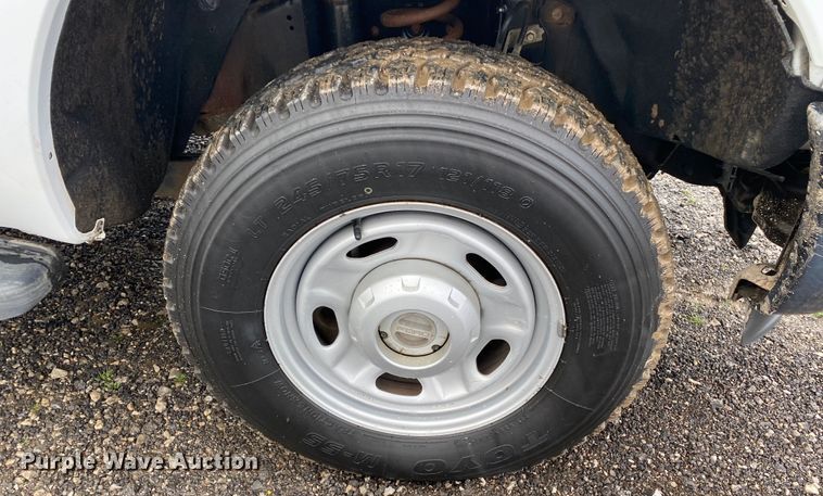 image for item KB9578 2014 Ford F250 Super Duty XL  Crew Cab pickup truck