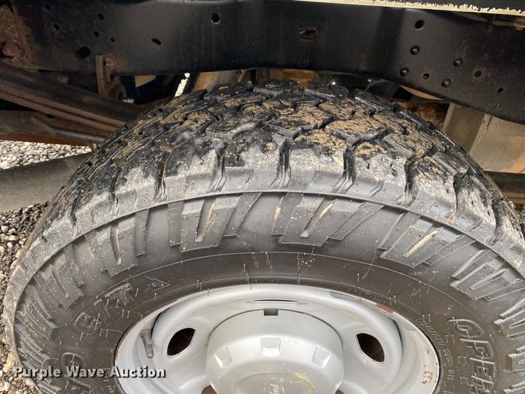 image for item KB9578 2014 Ford F250 Super Duty XL  Crew Cab pickup truck