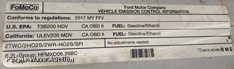 image for item KB9584 2017 Ford F250 Super Duty XL  Crew Cab flatbed pickup truck