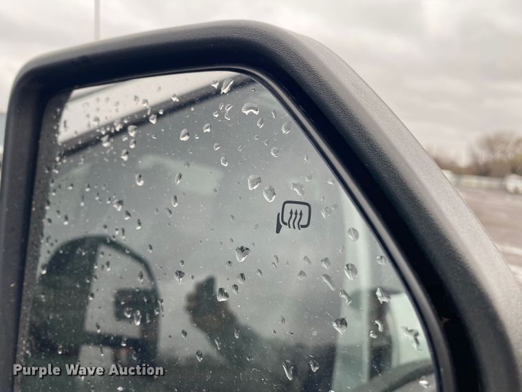 image for item KB9586 2019 Ford F250 Super Duty XL  Crew Cab pickup truck