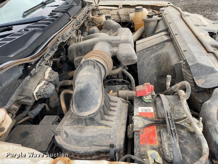 image for item KB9586 2019 Ford F250 Super Duty XL  Crew Cab pickup truck