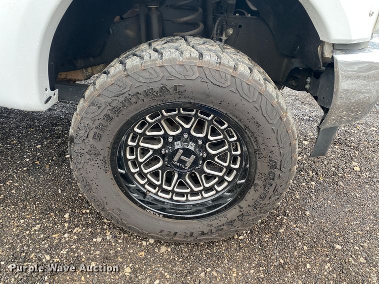 image for item KB9586 2019 Ford F250 Super Duty XL  Crew Cab pickup truck