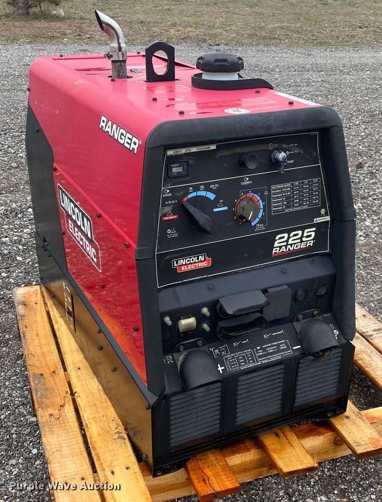 image for item KB9588 Lincoln Electric 225 Ranger  welder/generator