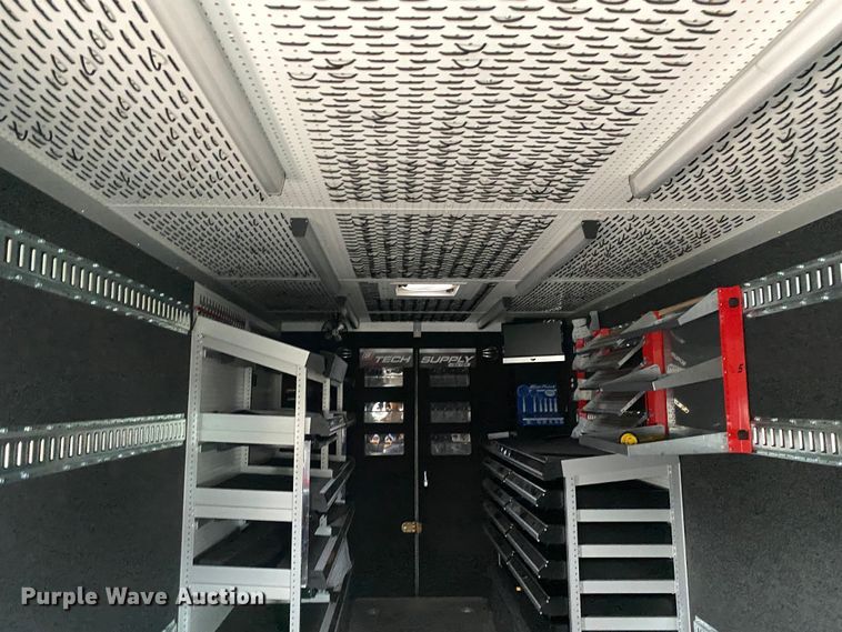 image for item KB9591 2010 Workhorse W62  delivery truck